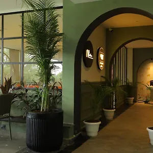 *** Hotel Express By Downtown India